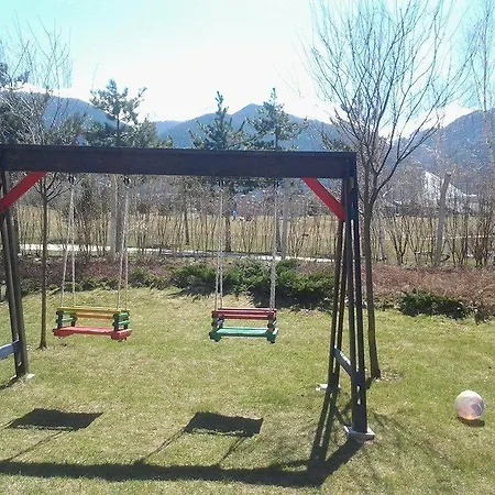 Private Single In Compex Aspen Heights